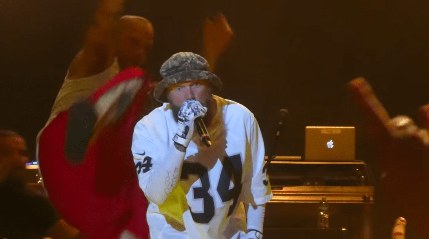 Réðst að Fred Durst á tónleikum Limp Bizkit - Sjáðu myndbandið