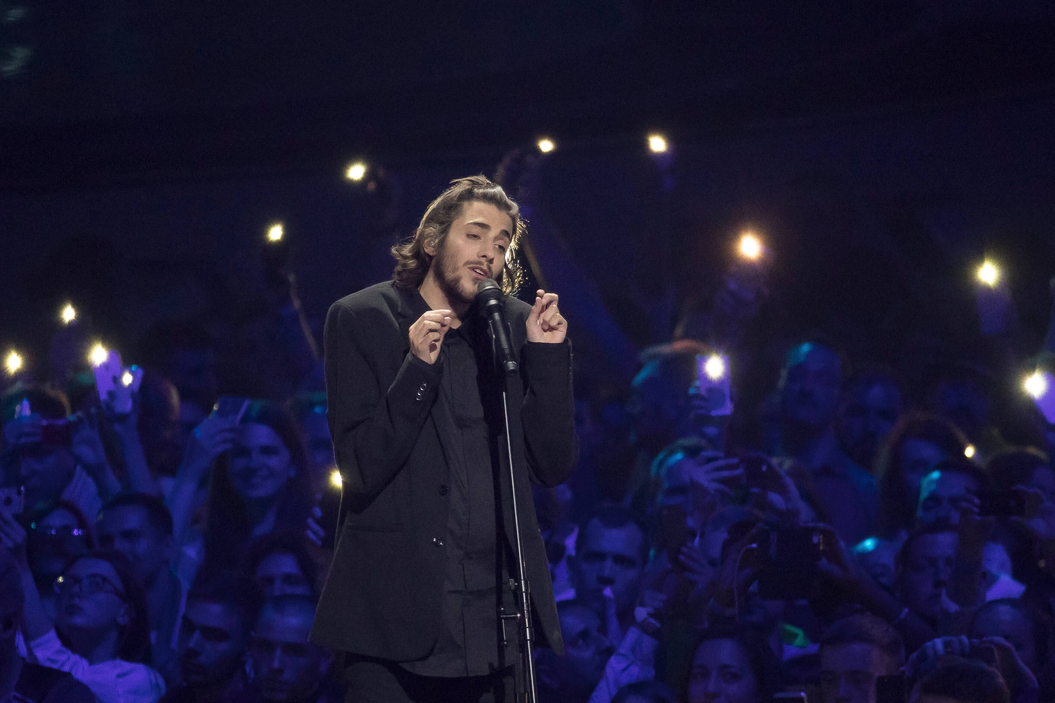 Þjóðin grét og hló á Twitter yfir Eurovision: „Hef sjaldan upplifað slíka gæsahúð eða grátið jafn mikið“