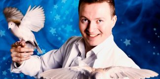 Einar Mikael segist aldrei hafa tekið við styrknum frá Nýsköpunarmiðstöð