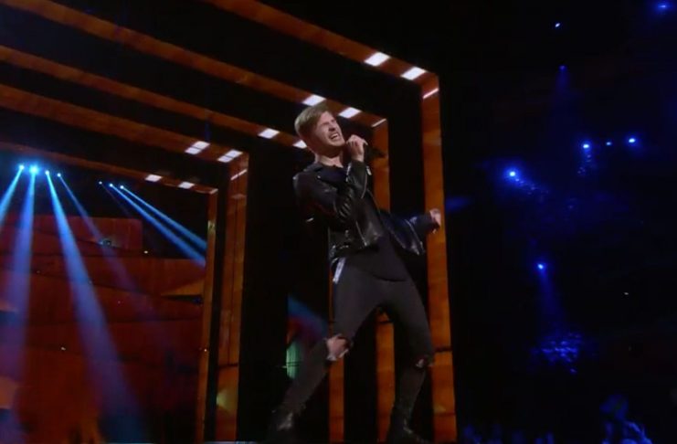 Hérna eru tístin sem gerðu allt vitlaust yfir Eurovision: „Aldrei saknað Gísla jafn mikið“