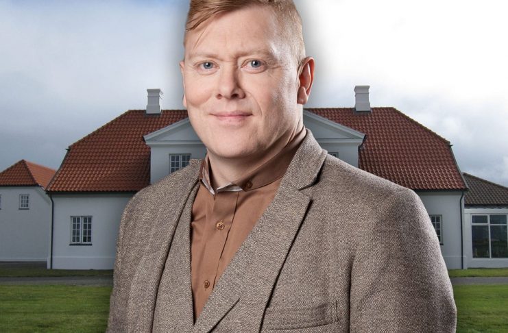 Jón Gnarr ljóstrar upp um nafnið á óútkominni ævisögu sinni