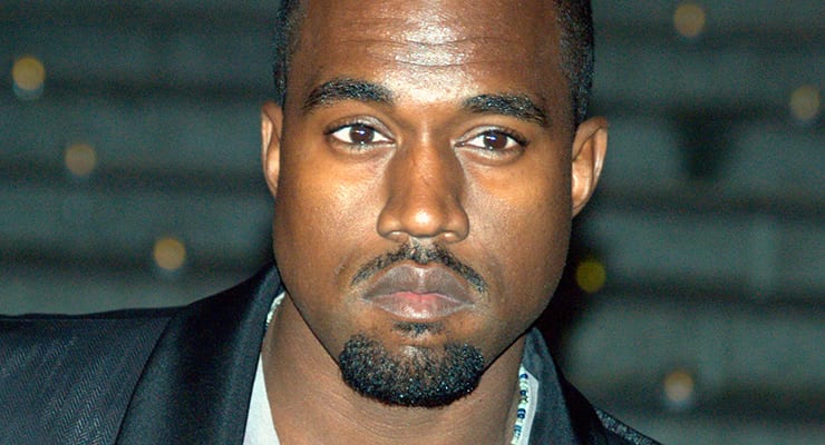 Kanye West blekktur til að dreifa pólitískum skilaboðum