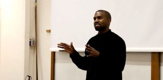 Kanye West segist vera kennari í listaháskólanum í Chicago