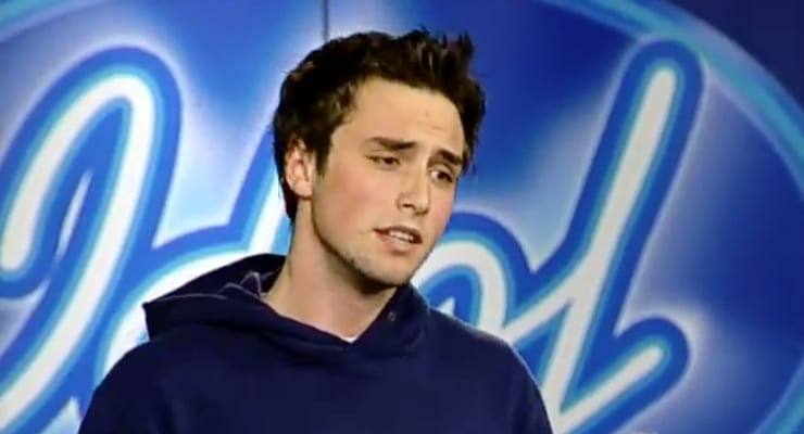 Nakinn Måns Zel­mer­löw á svifbretti stal senunni í Eurovision