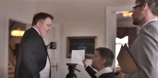 Sigmundur Davíð gekk út úr viðtali við Jóhannes Kr. og sænskan blaðamann