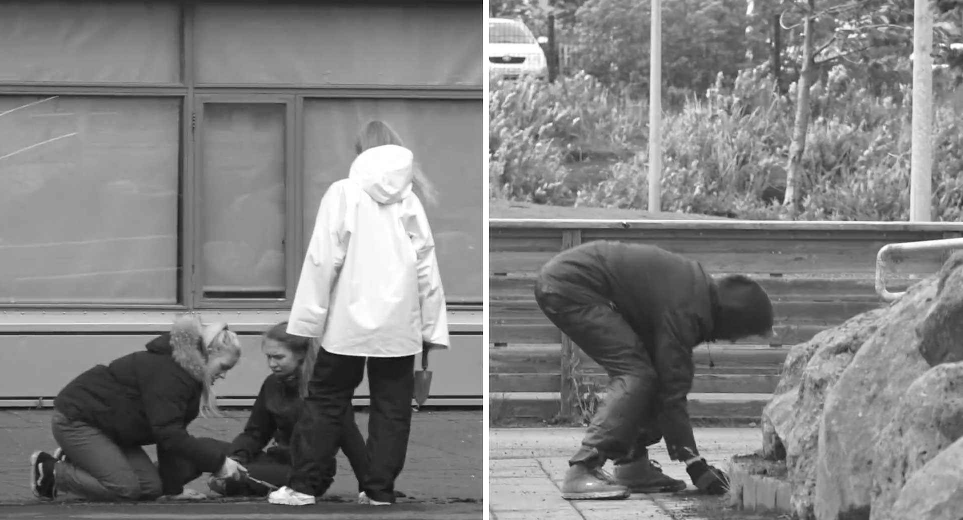 Hvernig er að vinna úti í þessu ógeðslega veðri? Unglingarnir eru hetjurnar í blómabeðunum