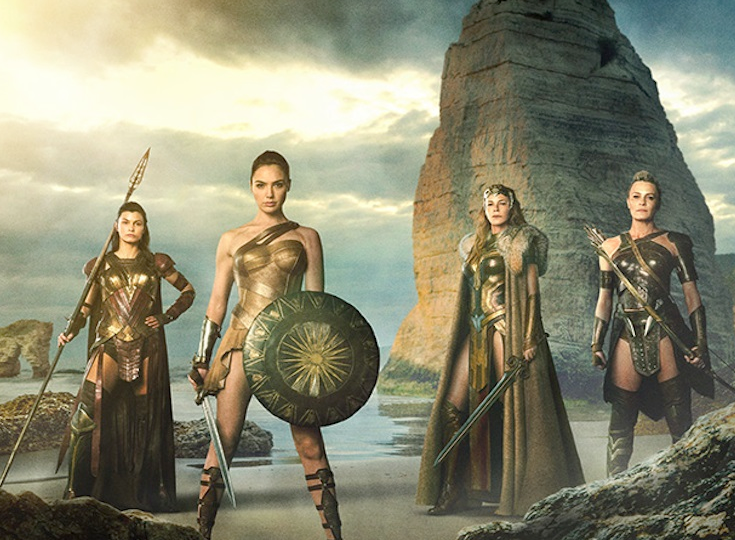 Konurnar í Wonder Woman fóru í gegnum SUDDALEGT æfingaprógram - MYNDBAND