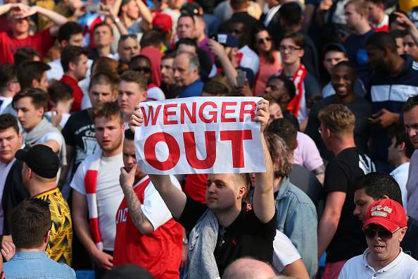 Svona var ástandið hjá STUÐNINGSMÖNNUM Arsenal eftir leikinn gegn Manchester City! - Myndband