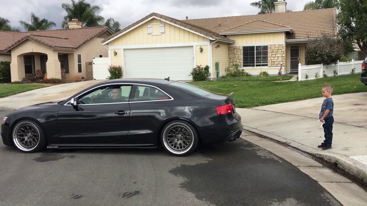 Hann dró TÖNN úr barninu sínu með AUDI S5 - 450 hestöfl fyrir eina tönn! - MYNDBAND