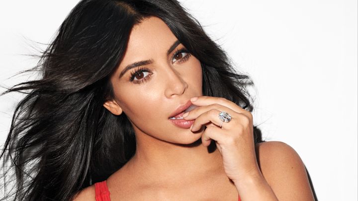 Kim Kardashian er HREKKJAVÖKUDROTTNINGIN - Ekki bara í einum búning! - Myndir