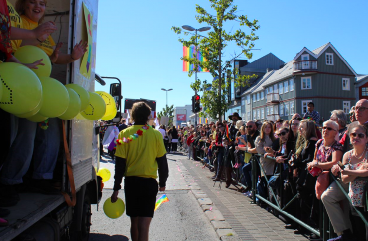 Íslands­deild Amnesty Internati­onal tekur þátt í Gleði­göng­unni Reykjavík Pride