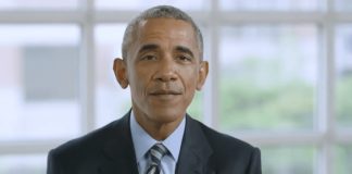 Obama vegsamar Jay-Z við innvígslu rapparans í frægðarhöll lagasmiða (myndband)