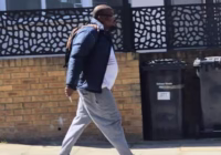 Maður ræðst á og stingur gyðinga í London – Myndbönd þegar árásarmaðurinn lætur til skarar skríða og þegar hann er handtekinn